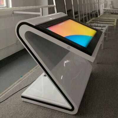 Buy 1080X1920 Digital Signage Display 4K Interactive Digital Displays High Brightness online manufacture